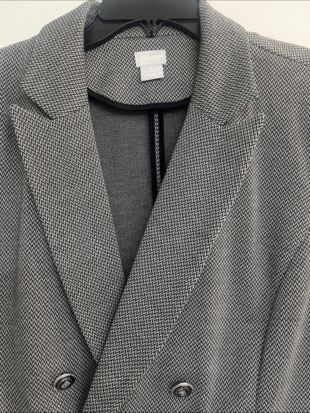 Chico's Textured Gray Double-Breasted Blazer
